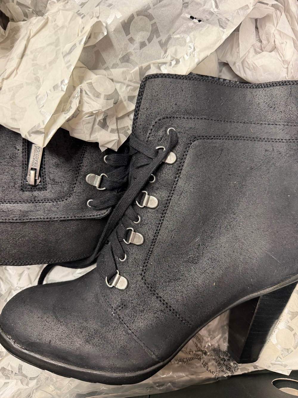 Kenneth Cole Reaction Black Lace-Up Suede Ankle Booties